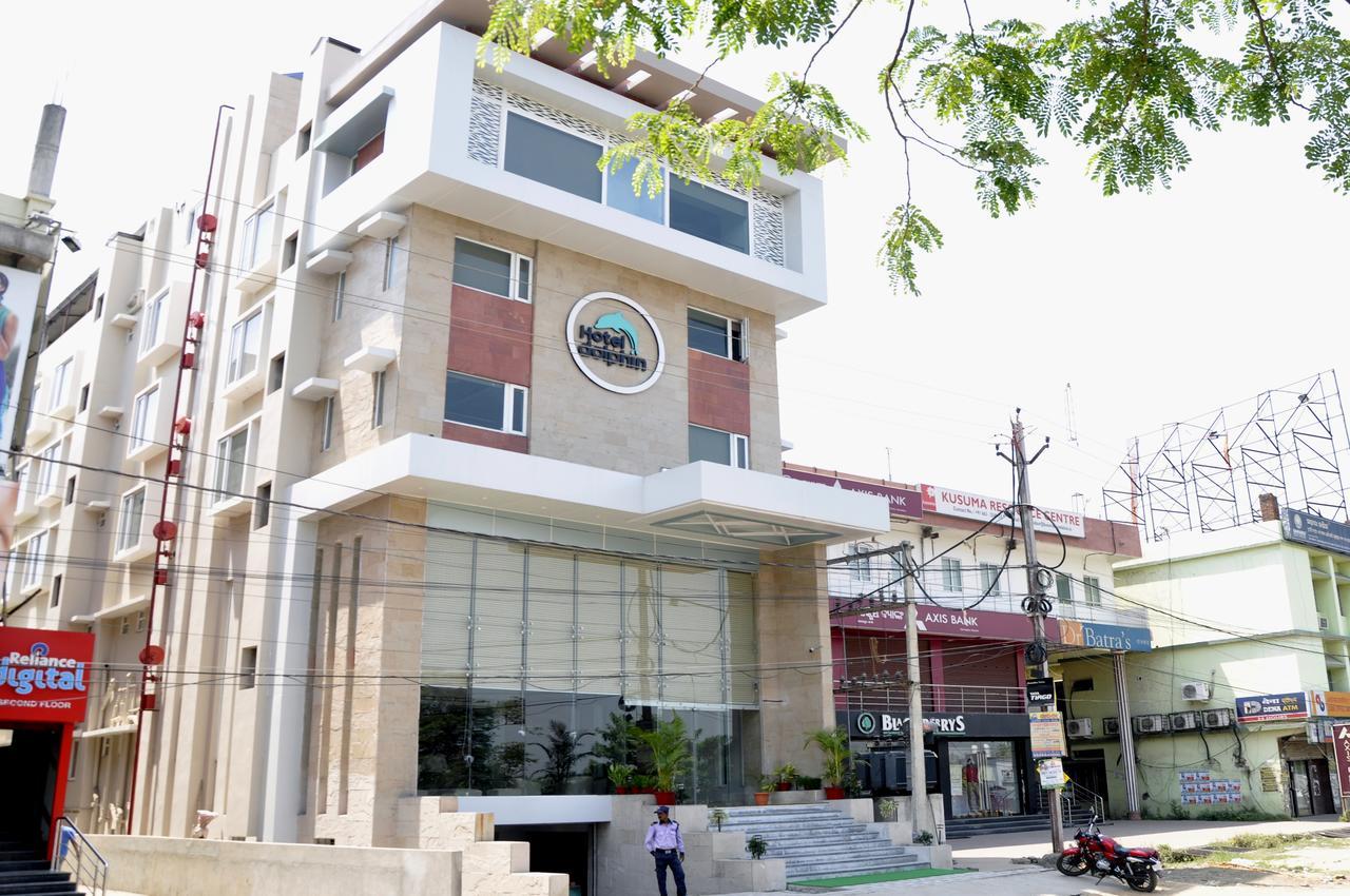 Hotel Dolphin Sambalpur Zewnętrze zdjęcie